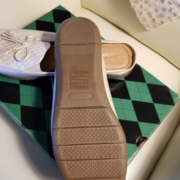 Adorable Mules NWOT - Picture 3 of 3